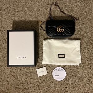 GG Marmont matelassé super mini bag